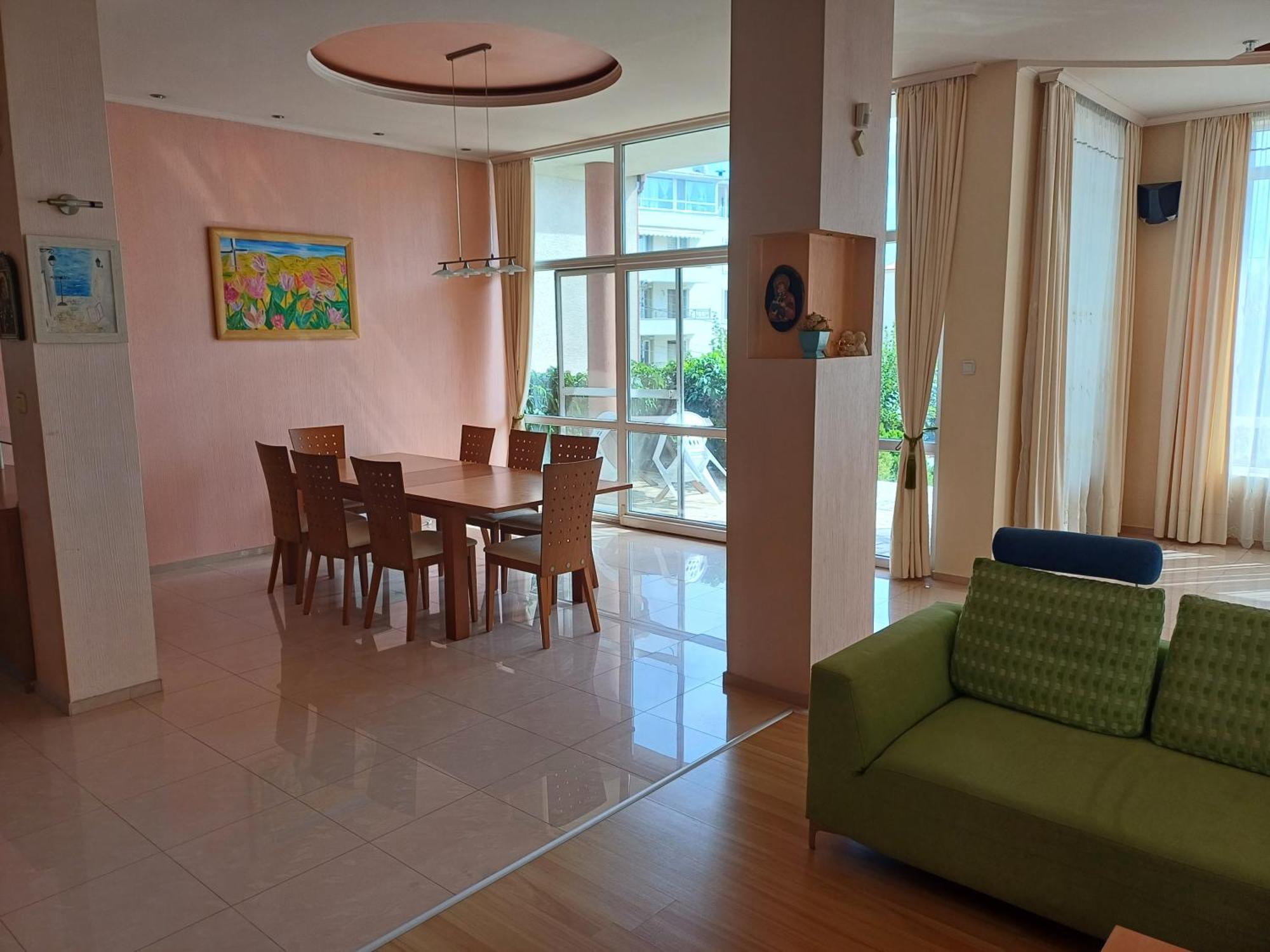 Guest Rooms Deva Burgas Ngoại thất bức ảnh