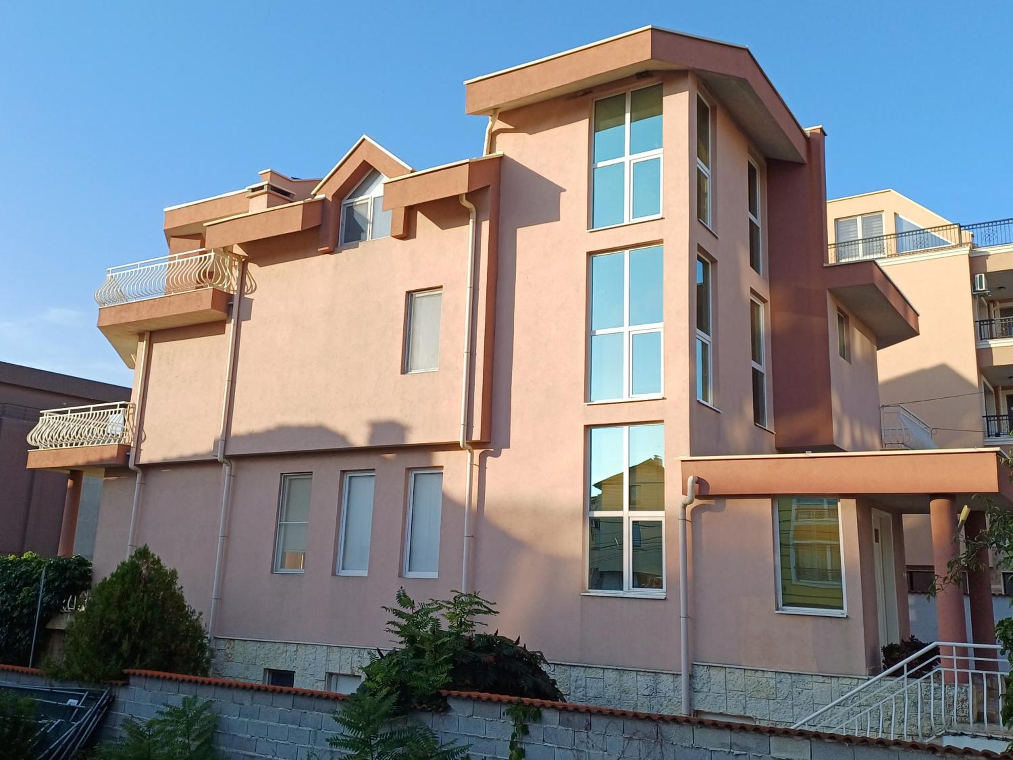 Guest Rooms Deva Burgas Ngoại thất bức ảnh