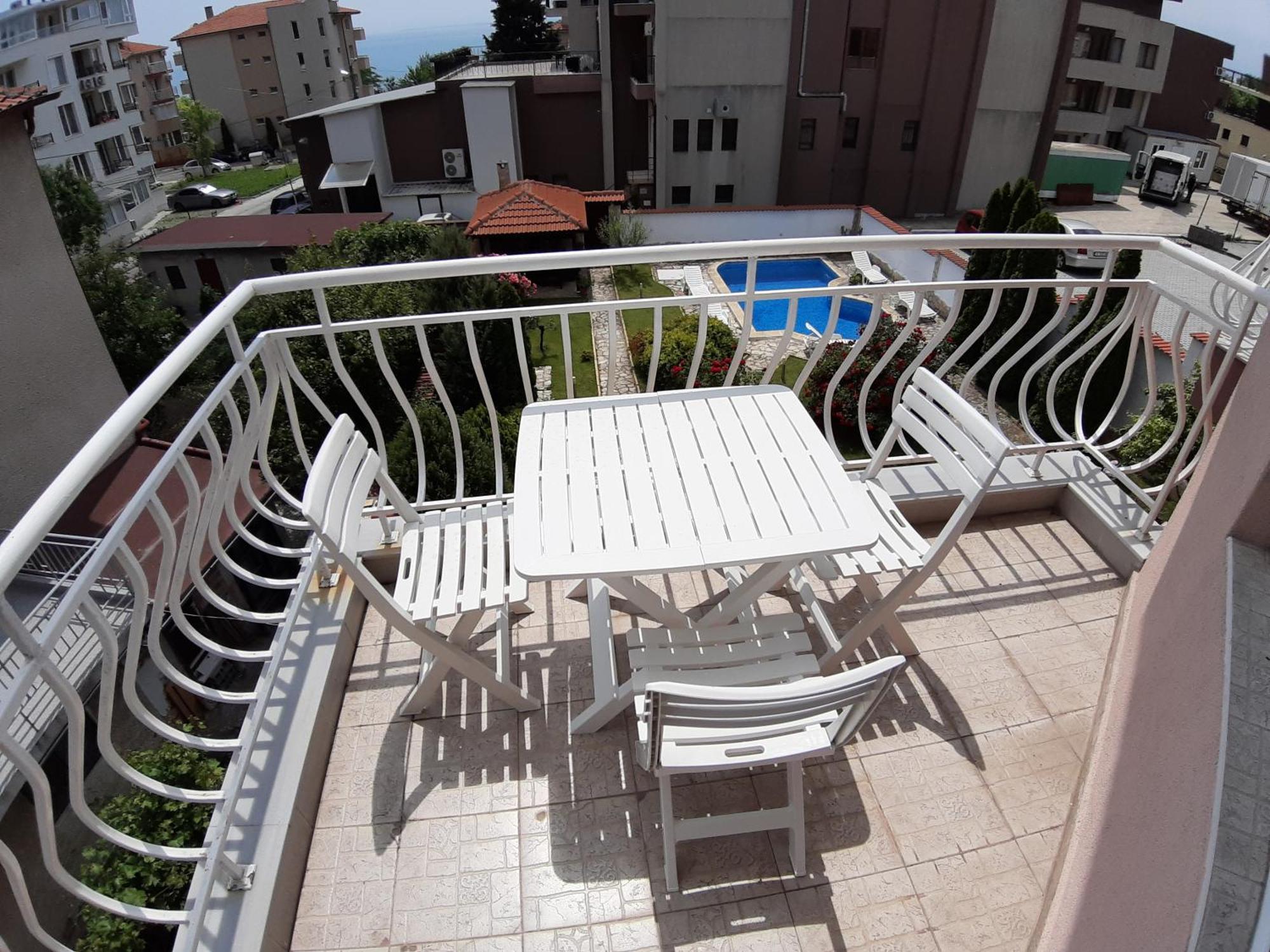 Guest Rooms Deva Burgas Ngoại thất bức ảnh